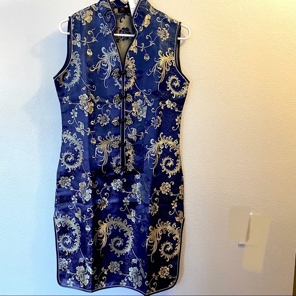 Shanghai Story Sleeveless Brocade Dress